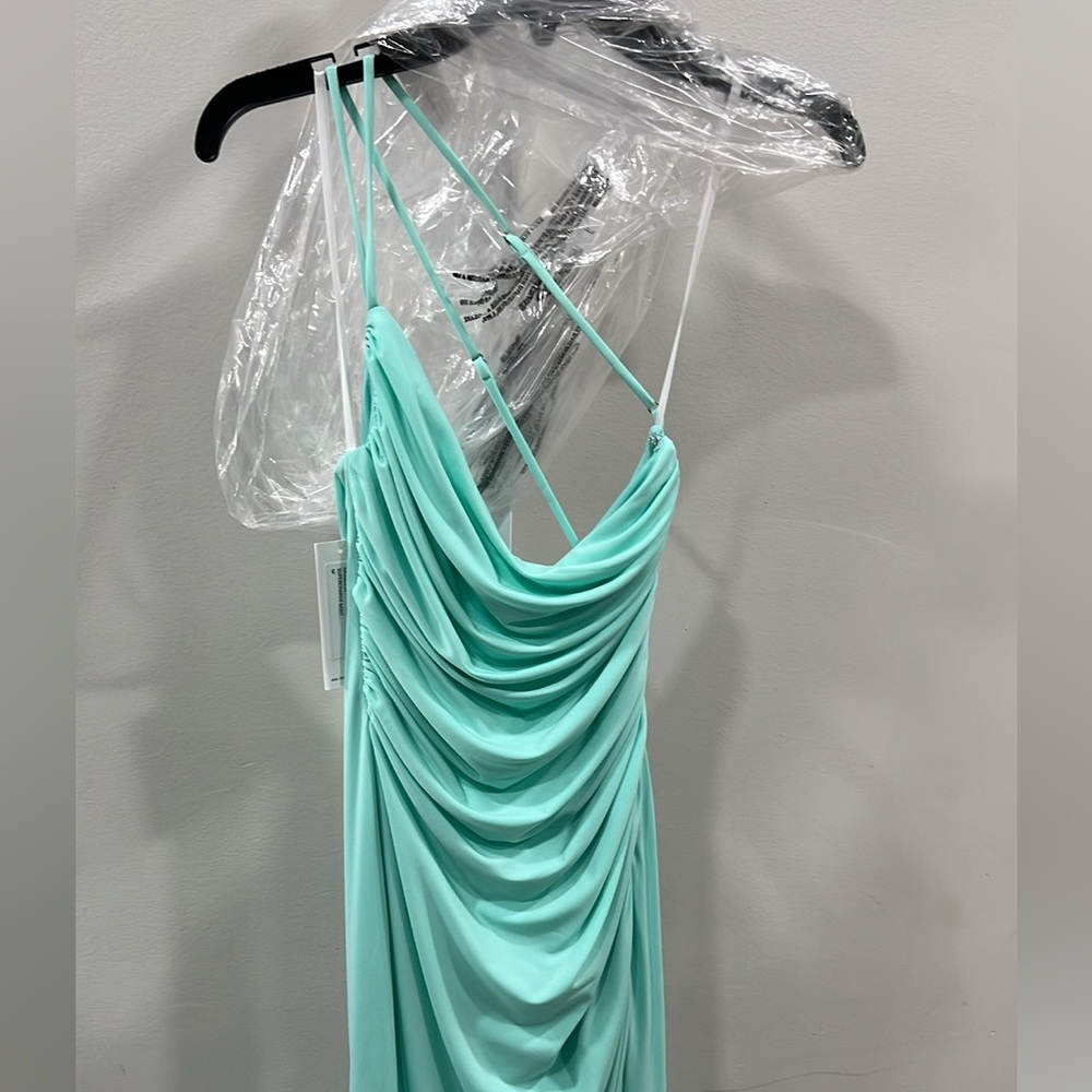 Katie May Winnipeg Gown - Picture 8 of 13